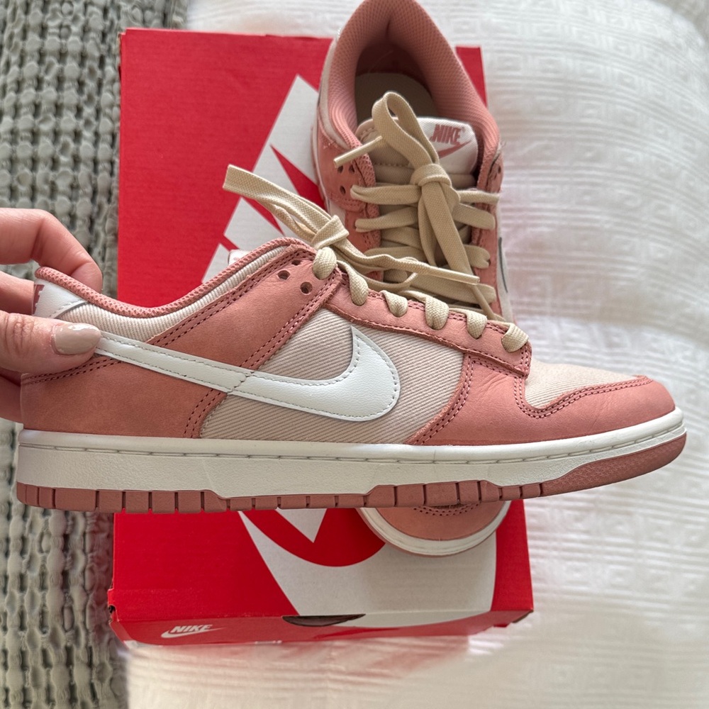 Nike Dunk Low Retro PRM red stardust/summit white